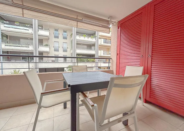 Appartement Centrale A 100 M Des Plages Rue De Provence